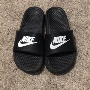 Nike slides